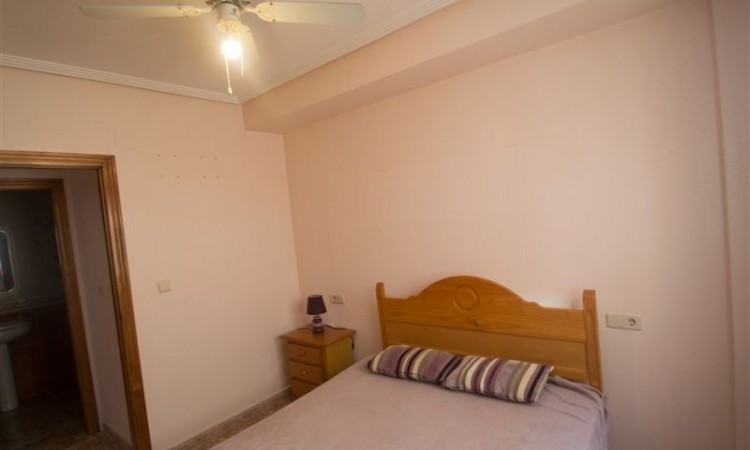 2 Habitación Apartamentos/Pisos en venta en Alicante, Spain - NH-33842